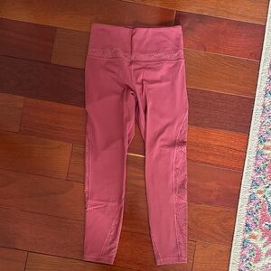 Athleta Womens Dark Pink 7/8 Leggings Size Small